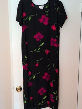 Midnight by Carole Hochman Black Maxi Dress with Fuchsia Floral Print